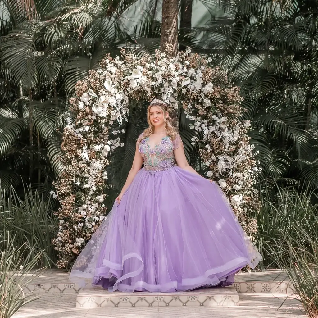 Debutante-Felicidade-Noivas-e-Festas-Rio-de-Janeiro-Baixada-Fluminense
